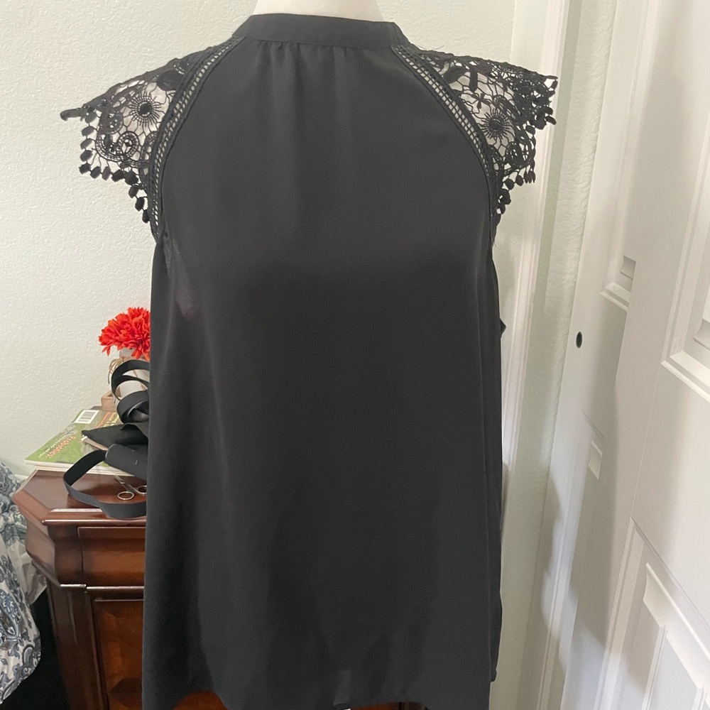 Express Black Lace Sleeveless Blouse